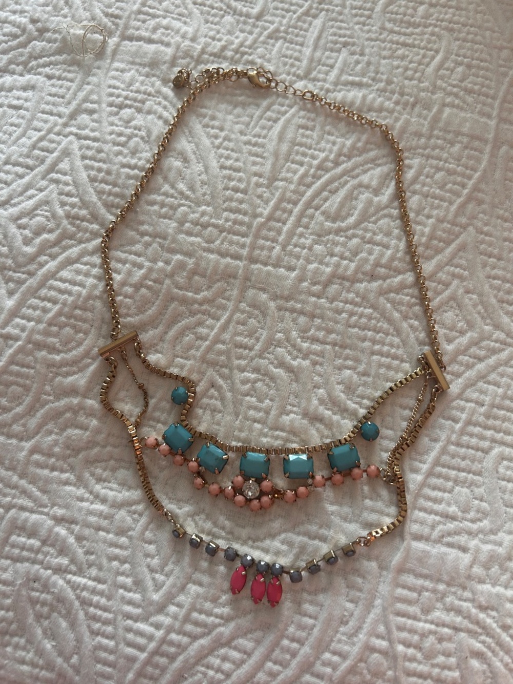 Beautiful Lauren Conrad Multi-Strand, Colorful Gold Tone Necklace - Picture 3 of 5